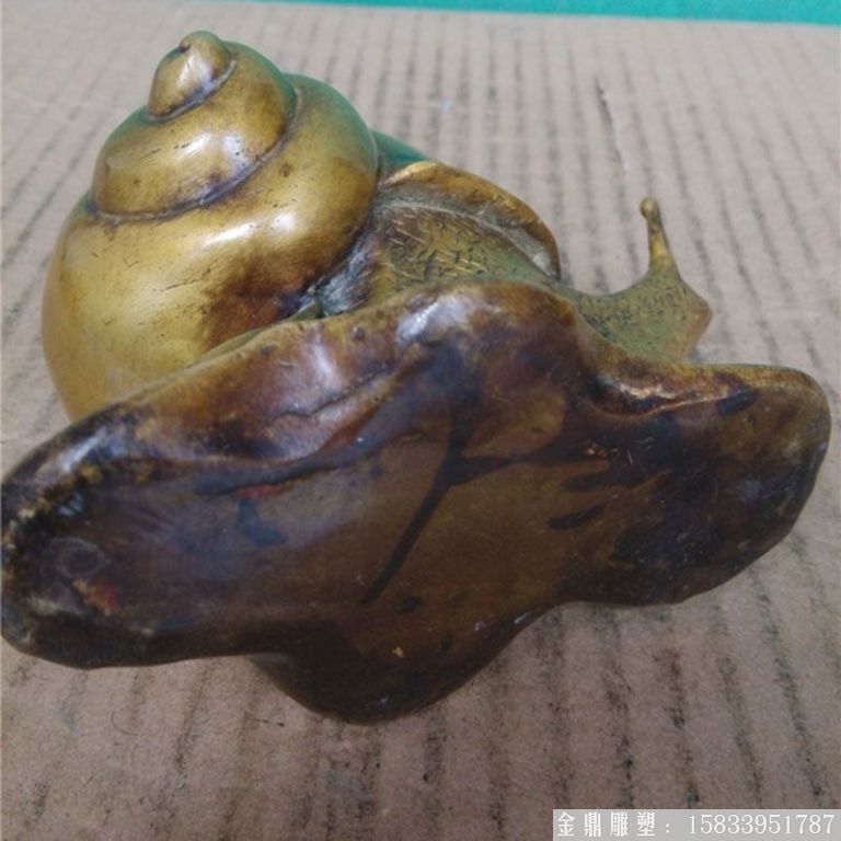 铜雕蜗牛雕塑 (2)